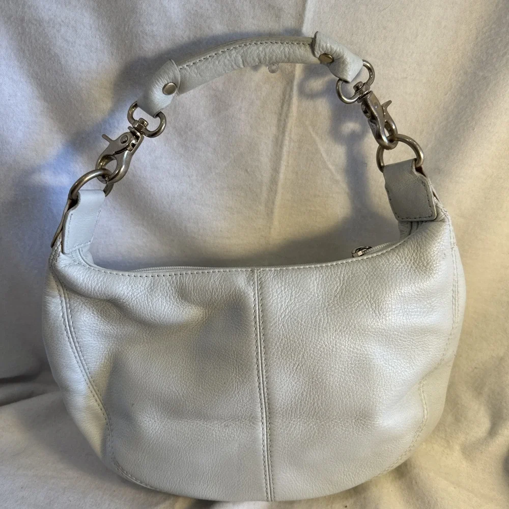 HOBO INTERNATIONAL White Pebbled Leather Hobo  Bag Purse Zip Close Snap Handles